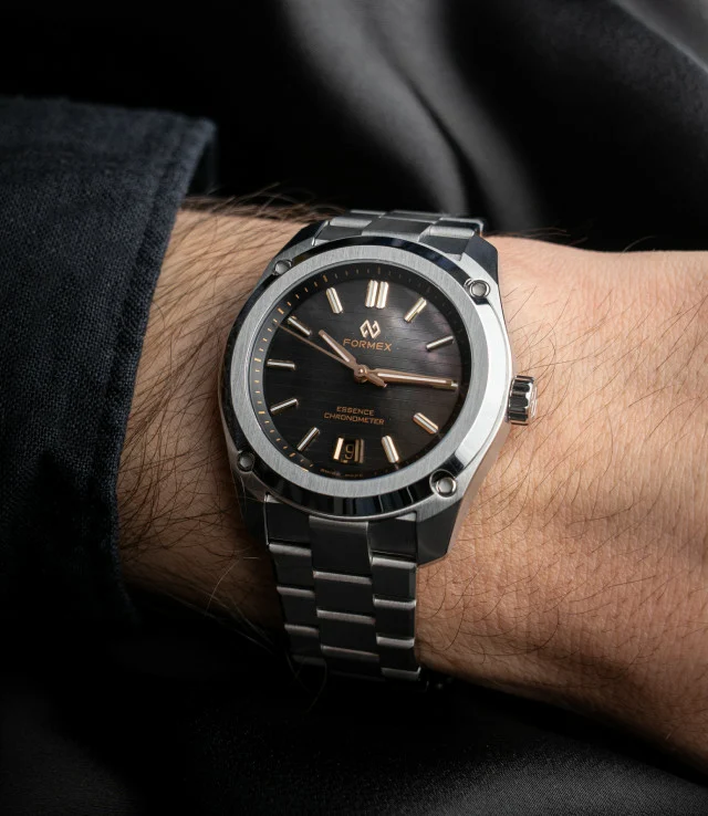 ESSENCE 39mm - Black Pearl 39 mm – Image 3
